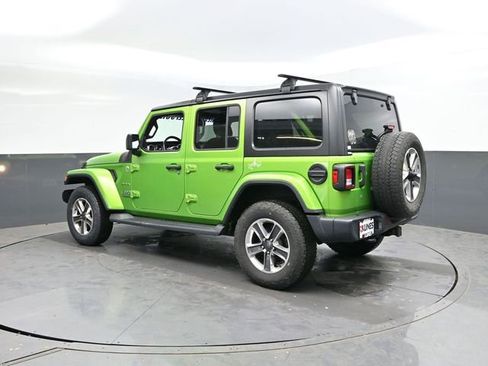 Used 2018 Jeep Wrangler Unlimited Sahara image 8