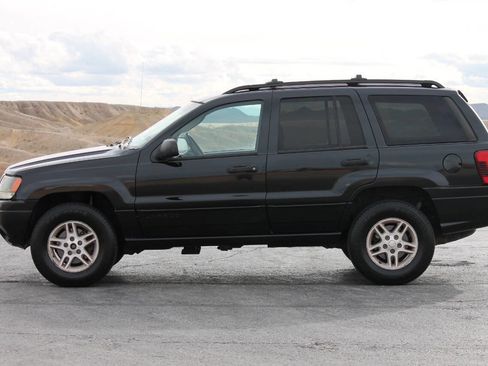 Used 2004 Jeep Grand Cherokee Laredo w/ Convenience Group image 4