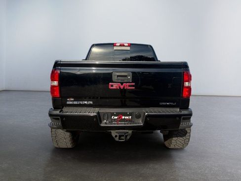 Used 2015 GMC Sierra 2500 Denali w/ Duramax Plus Package AWD/4WD image 16