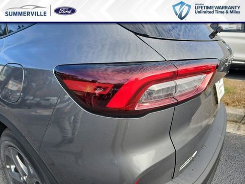 New 2026 Ford Escape ST-Line image 33