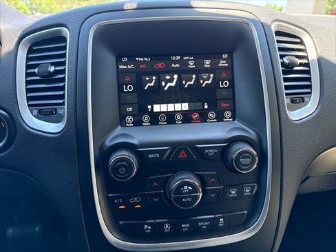 Used 2019 Dodge Durango SXT AWD/4WD image 17