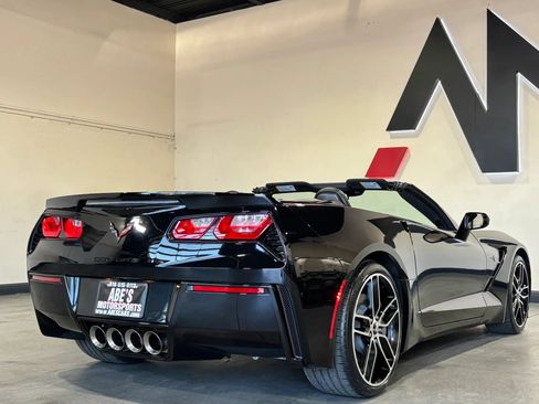 Used 2016 Chevrolet Corvette Stingray Convertible w/ 3LT Preferred Equipment Group RWD image 14