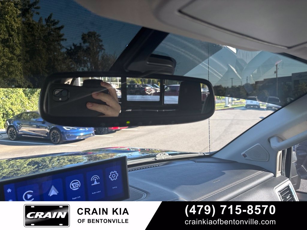 Used 2017 Nissan Titan PRO-4X w/ Pro-4x Convenience Package AWD/4WD image 21