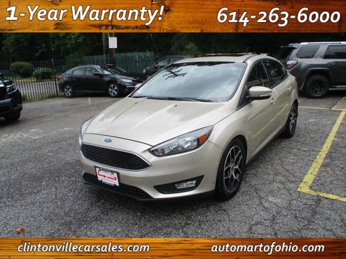 Used 2017 Ford Focus SEL FWD image 1