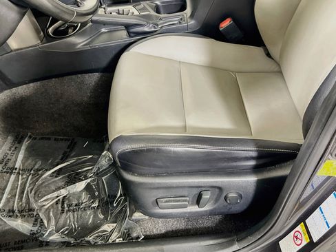 Used 2018 Toyota RAV4 Limited w/ All Weather Liner Package AWD/4WD image 19