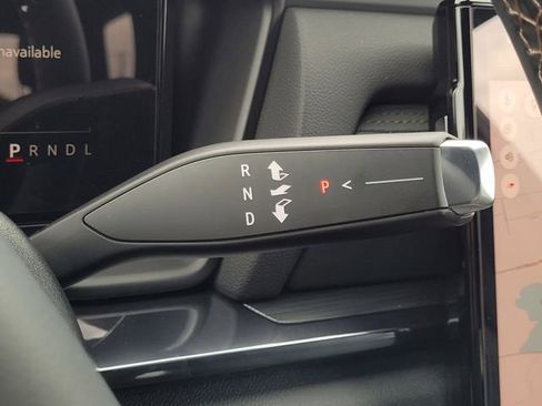 New 2026 GMC Terrain AT4 w/ Convenience Package III image 18