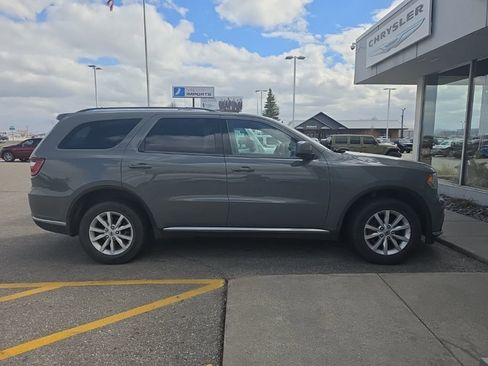 Used 2020 Dodge Durango SXT AWD/4WD image 7