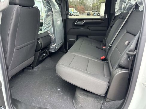 New 2026 GMC Sierra 2500 SLE w/ SLE Value Package; image 5