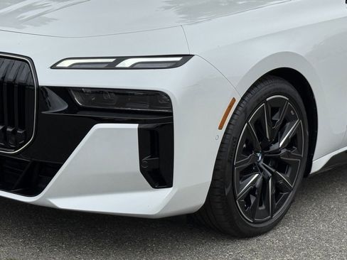 New 2025 BMW 760i xDrive image 11