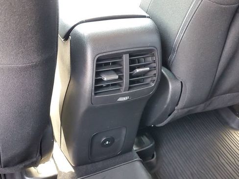 Certified 2023 Ford Escape Active AWD/4WD image 30