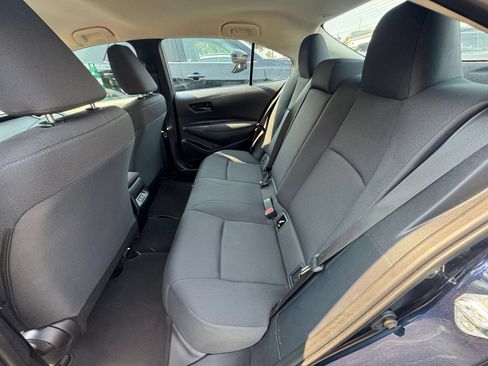 Used 2025 Toyota Corolla LE FWD image 24