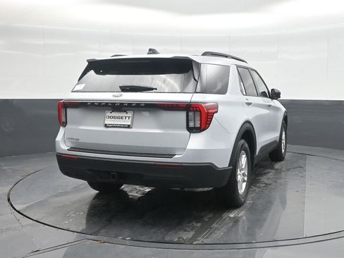 New 2026 Ford Explorer Active image 25