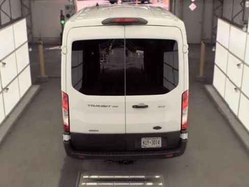 Used 2022 Ford Transit 350 XLT RWD image 6