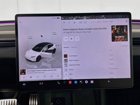 Used 2024 Tesla Model 3 Performance AWD/4WD image 18