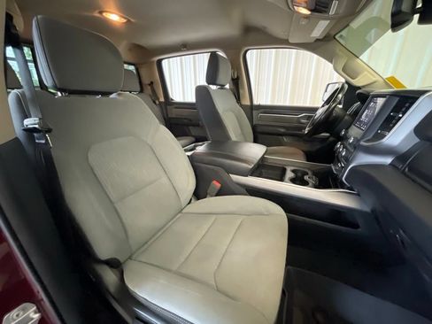 Used 2019 RAM 1500 Big Horn AWD/4WD image 31