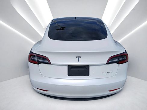 Used 2021 Tesla Model 3 Long Range AWD/4WD image 6