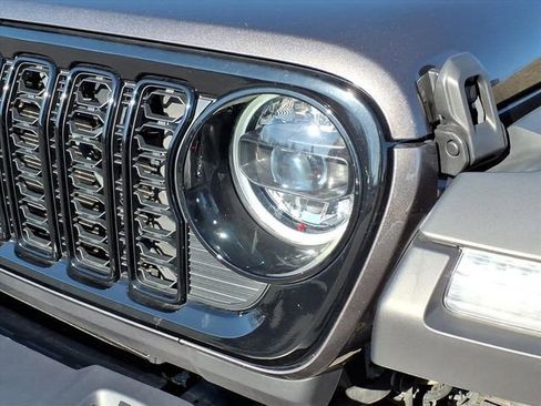 Used 2025 Jeep Wrangler Willys 4xe image 11