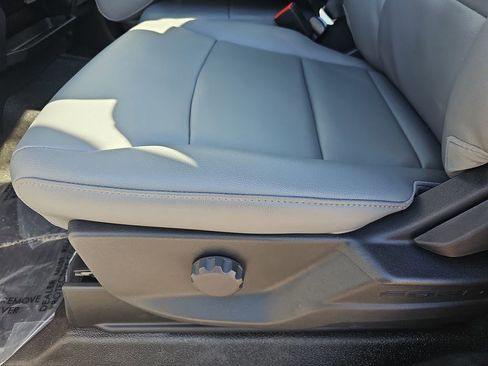 New 2026 Ford F250 XL w/ FX4 Off-Road Package image 30