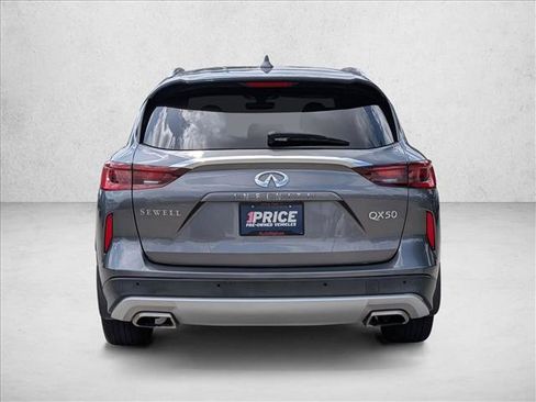 Used 2023 INFINITI QX50 Luxe FWD image 7