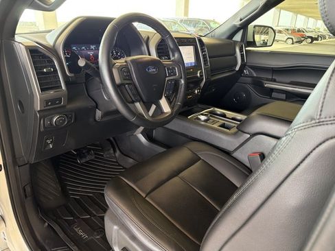 Used 2021 Ford Expedition XLT RWD image 10