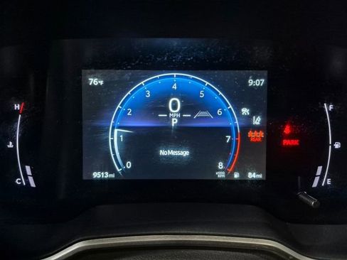 Certified 2025 Toyota Corolla Cross XLE FWD image 24