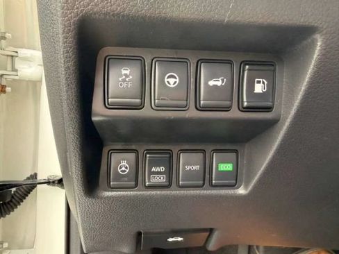Used 2020 Nissan Rogue SL w/ Premium Package AWD/4WD image 26