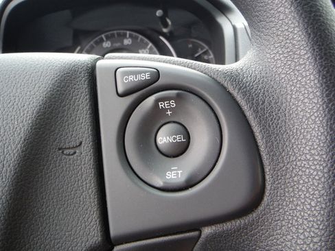 Used 2015 Honda CR-V LX image 24