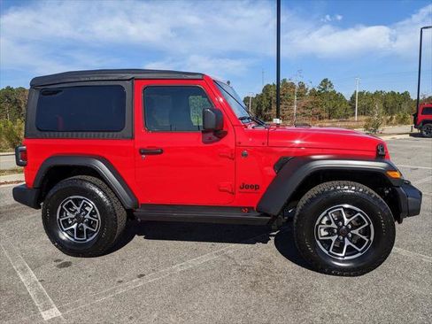 Certified 2025 Jeep Wrangler Sport image 17