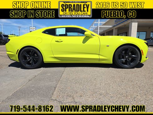 Used 2019 Chevrolet Camaro SS RWD image 3