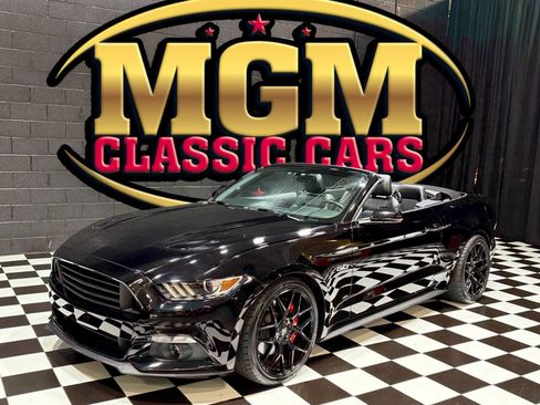 Used 2017 Ford Mustang GT Premium image 1