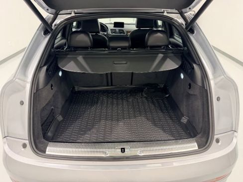 Used 2018 Audi Q3 2.0T Premium Plus w/ Premium Plus Package AWD/4WD image 23