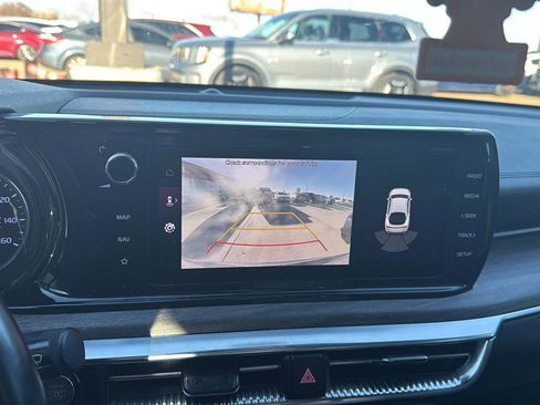 Used 2022 Kia K5 EX image 6