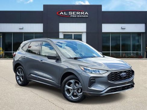 Used 2024 Ford Escape ST-Line w/ Tech Pack #1 AWD/4WD image 1