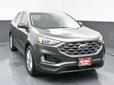 Used 2020 Ford Edge Titanium image 3