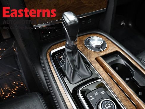 Used 2024 Nissan Armada SL w/ Captain's Chairs Package image 13