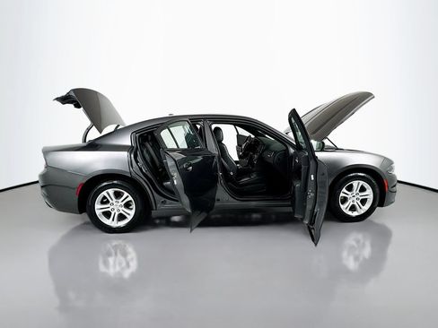 Used 2022 Dodge Charger SXT w/ Leather Interior Group RWD image 22