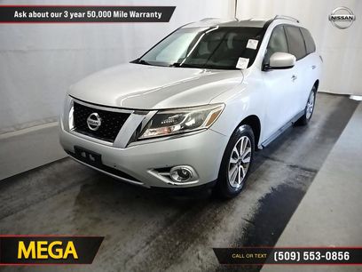 Used 2015 Nissan Pathfinder SV