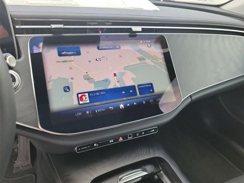 New 2025 Mercedes-Benz E 350 Sedan image 19