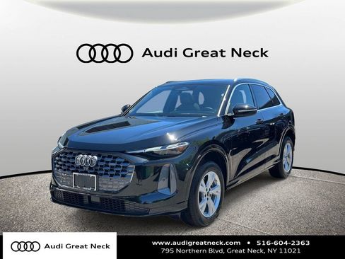 New 2026 Audi Q5 Premium AWD/4WD image 1