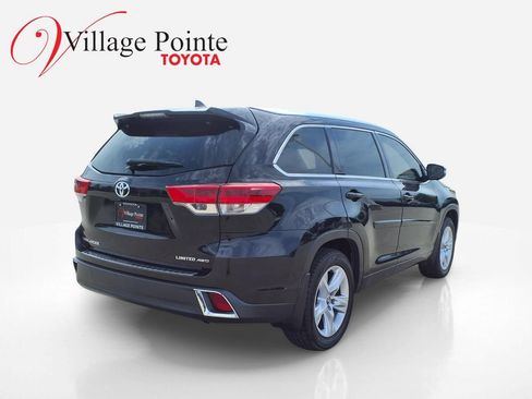 Used 2018 Toyota Highlander Limited Platinum w/ Protection Package #3 AWD/4WD image 6