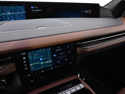 New 2026 Lincoln Navigator L Reserve AWD/4WD image 26
