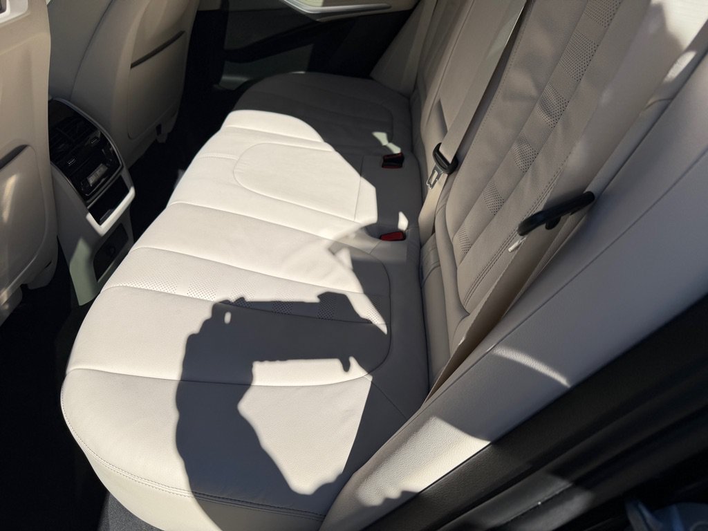 Used 2022 BMW X5 xDrive40i w/ M Sport Package AWD/4WD image 20