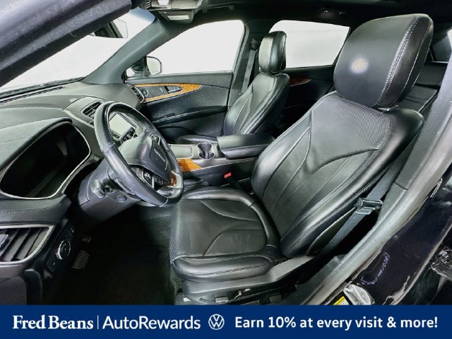 Used 2020 Lincoln Nautilus Reserve AWD/4WD image 28