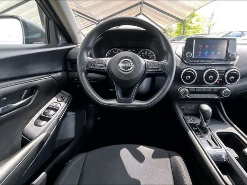 Certified 2024 Nissan Sentra S FWD image 6