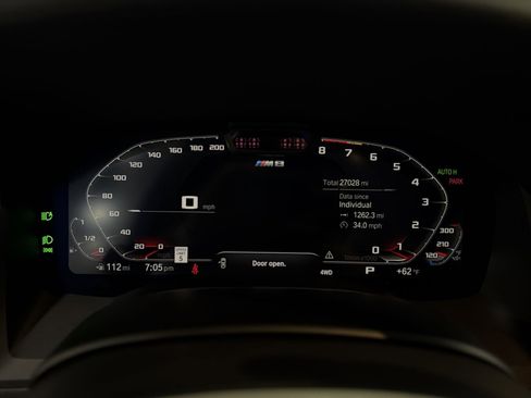 Used 2025 BMW M8 Competition AWD/4WD image 37