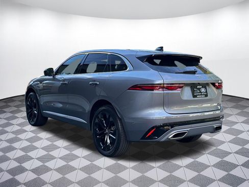 Used 2025 Jaguar F-PACE R-Dynamic S AWD/4WD image 3