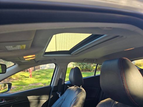 Used 2014 MAZDA MAZDA3 s Grand Touring image 26