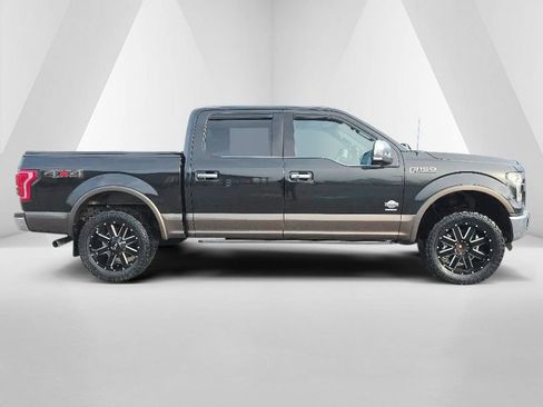 Used 2015 Ford F150 King Ranch w/ Equipment Group 601A Luxury AWD/4WD image 4