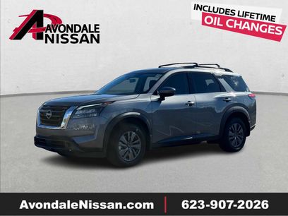 New 2025 Nissan Pathfinder SV