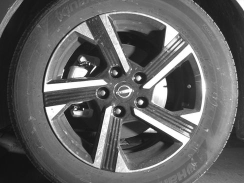 Used 2025 Nissan Sentra SV FWD image 12